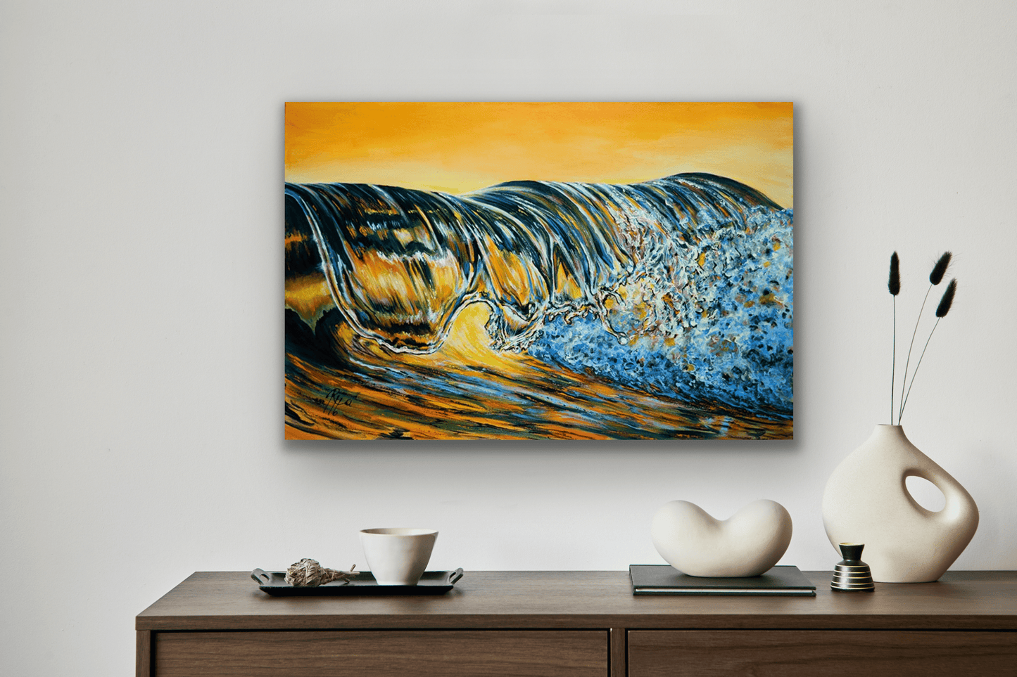"Bigger is Better" artwork was created by Ramona Hoeft.